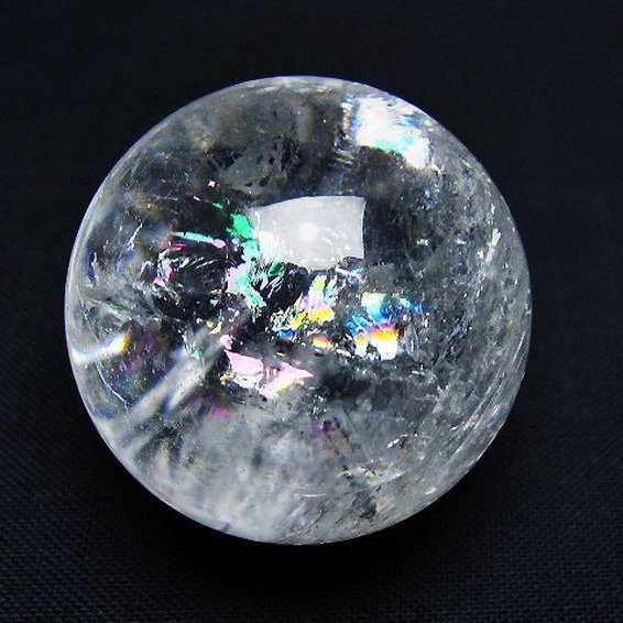 虹入り ヒマラヤ水晶 丸玉 32mm [t91-9266]