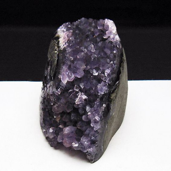ウルグアイ産 アメジストクラスター[t95-11229]