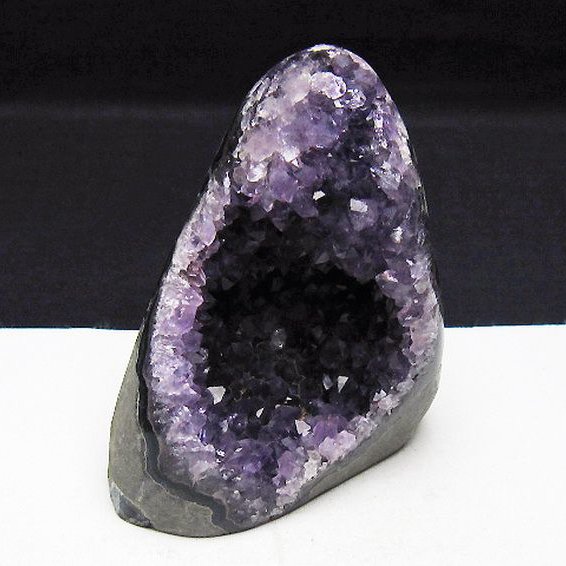 ウルグアイ産 アメジストクラスター [t95-11285]