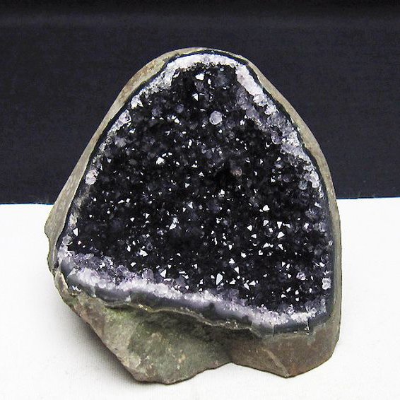 ウルグアイ産 アメジストクラスター[t95-11412]