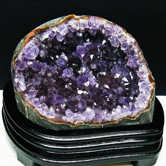 ウルグアイ産♡アメジストドーム♡カルサイト共生♡専用台座セット♡総重量2.7kg ウルグアイ産♡アメジストドーム♡カルサイト共生♡専用台座セット♡総重量