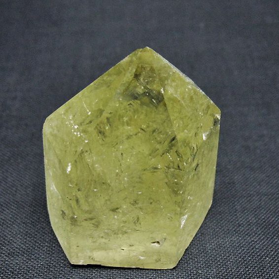 虹入り シトリン水晶 六角柱[T98-2239]