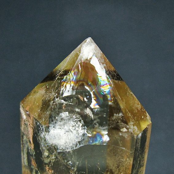 虹入り シトリン水晶 六角柱[T98-2252]