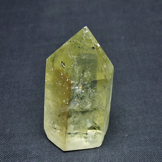 虹入り シトリン水晶 六角柱 [t98-2262]
