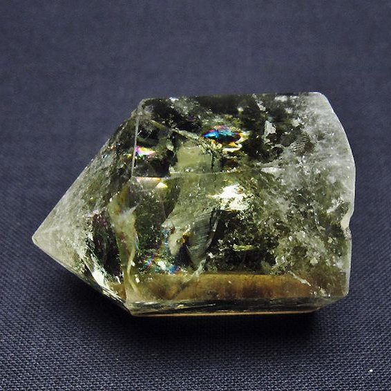 虹入り シトリン水晶 六角柱[T98-2352]