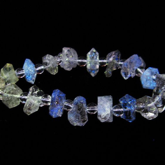 オイルインクォーツ （石油入り 水晶）  ブレスレット  パキスタン産 [T99-5629]