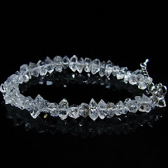 オイルインクォーツ （石油入り 水晶）  ブレスレット  パキスタン産 [T99-5739]