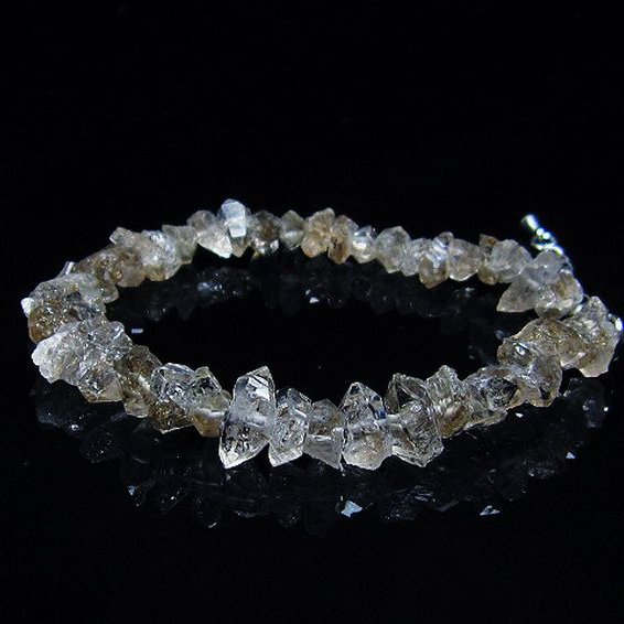 オイルインクォーツ （石油入り 水晶）  ブレスレット  パキスタン産 [T99-5753]