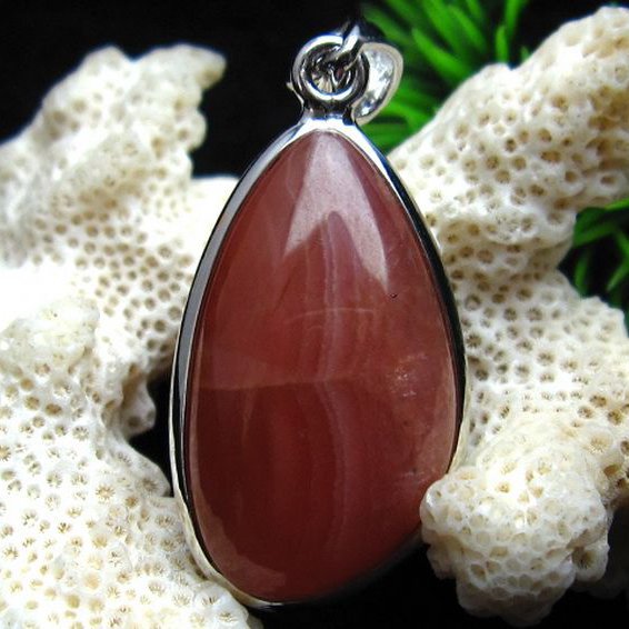 インカローズ ロードクロサイト ペンダント [W13-25]