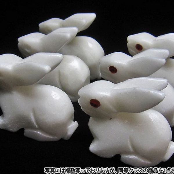 漢白玉ウサギ置物