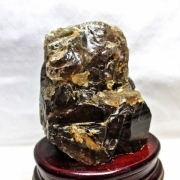 1.3Kg 虹入り ライトニング水晶[S61-38]