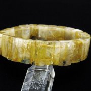 ゴールドタイチンルチル バングル [T107-4273]