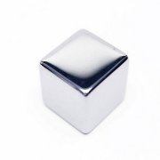 テラヘルツ鉱石キューブ型タンブル18mm