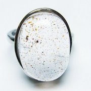 スーパーセブン、7種の鉱物がもたらすパワー