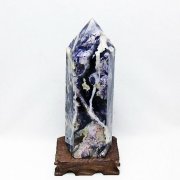 1.5Kg アメリカ　ユタ州産 ティファニーストーン 六角柱 [t222-2682]