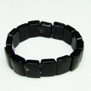 ブラックルチル（黒針）バングル」の商品一覧ページ