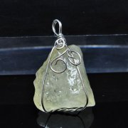 世界三大ヒーリングストーン特集 天然石・パワーストーンの卸問屋｜誠