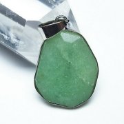 インド翡翠｜癒し効果抜群の天然石（アベンチュリン）