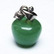 インド翡翠 リンゴ ペンダント [T330-2055]