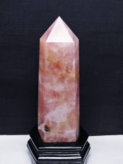 1.7Kg ローズクォーツ 六角柱[T332-5989]