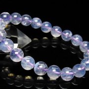 アメジストドームの年間取扱い量10,000本以上の誠安天然石専門店