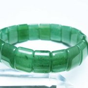 インド翡翠 バングル [t379-3670]