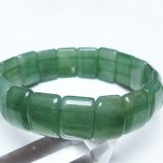 インド翡翠 バングル [t379-3982]