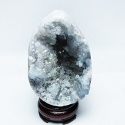 最高品質　超希少幻の逸品　天使のヒーリングストーン　スカイブルーセレスタイト セレスタイトの効果と選び方｜天使の石がもたらす癒しと高次元