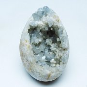 セレスタイトの意味 | 深い安らぎと心身の浄化をもたらす天青石（てん