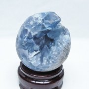 セレスタイトの意味 | 深い安らぎと心身の浄化をもたらす天青石（てん