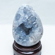 セレスタイトの意味 | 深い安らぎと心身の浄化をもたらす天青石（てん