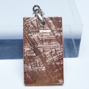 ピンクゴールドギベオン メテオライト ペンダント [t452-3728]
