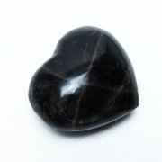 ギベオン（鉄隕石）は宇宙から飛来した隕石です。