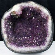 24.8Kg ブラジル産 アメジストドーム カルサイト共生 台座付き同梱不可