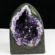 2.3Kgブラジル産アメジストドーム
