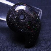 ブラックオパール 勾玉[T468-387]