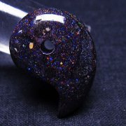 ブラックオパール 勾玉[T468-406]