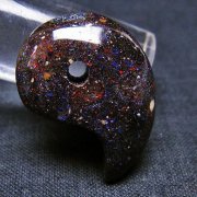 ブラックオパール 勾玉[T468-467]