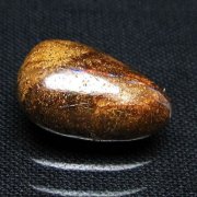 アイアンオパール 原石 [t468-611]