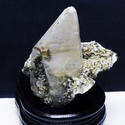 1.2Kg 雲母入り ヒマラヤ水晶 原石 [t501-4242]