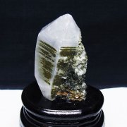 雲母入り ヒマラヤ水晶 原石 [t501-4290]