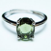 ★ご予約品 ご注文から3ヵ月後の発送予定 ty★ モルダバイト 指輪 (13号)石サイズ約8mm×6mm[T526-1334]