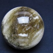 ライトニング水晶 丸玉 63mm [t529-6320]