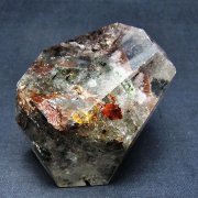 スーパーセブン、7種の鉱物がもたらすパワー