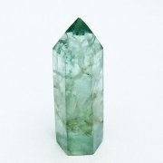 グリーンフローライト 六角柱 1Kg 1.6Kg フローライト 原石 六角柱 蛍石 台座付属 送料無料 一点物