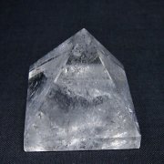 ヒマラヤ水晶ピラミッド[T600-2595]