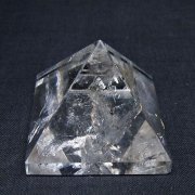 ヒマラヤ水晶ピラミッド [t600-2681]