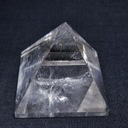 ヒマラヤ水晶ピラミッド [t600-2686]