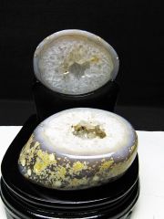 1.2Kg ペア水晶トレジャーメノウ [t604-8117]