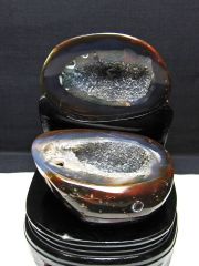 1.7Kg ペア水晶トレジャーメノウ [t604-8151]